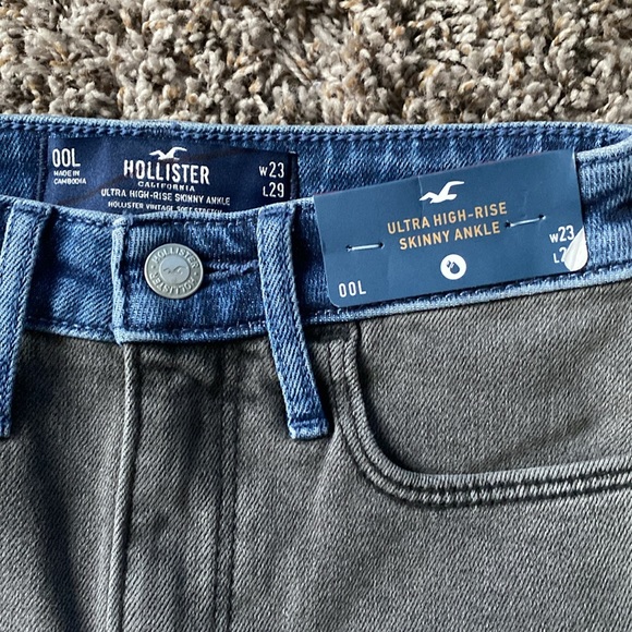 ULTRA HIGH-RISE BLACK CONTRAST WAIST SKINNY ANKLE JEAN SIZES 19S and 00L - Picture 7 of 10